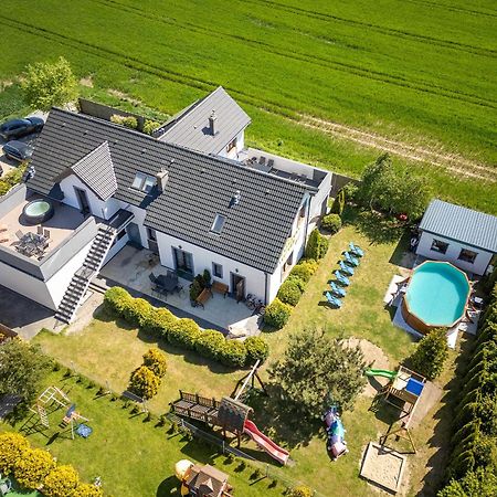 Apartamenty Teczowe Ujście-Darłowskie المظهر الخارجي الصورة