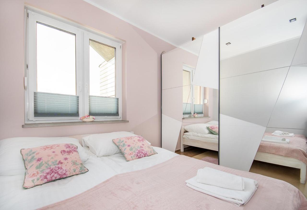 Apartamenty Teczowe Ujście-Darłowskie المظهر الخارجي الصورة